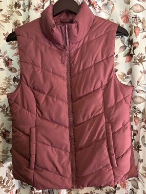 Aeropostale Remixed Down Vest Kids L